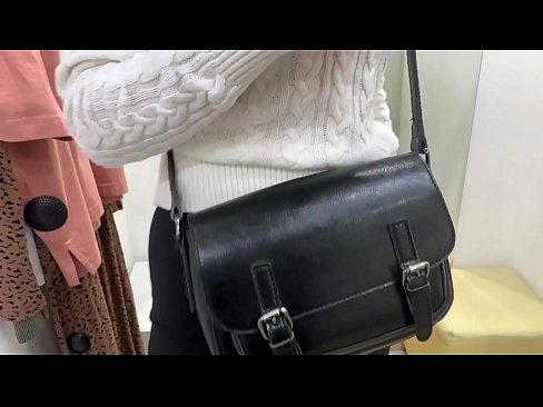 ❤️ Verejná masturbácia mladej sučky FeralBerry s robertkom v skúšobnej miestnosti ❤️❌ Šukanie na nás sk.tubesexer-com.ru