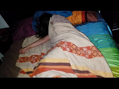 ❤️ Nevlastný syn nadáva svojej mladej nevlastnej matke, zatiaľ čo ona spí. ❤️❌ Šukanie na nás sk.tubesexer-com.ru